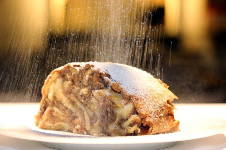 Vienna: Strudel Show