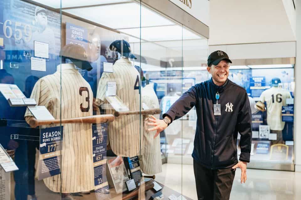 Harlem and Bronx Day Tour with Yankees Baseball Game