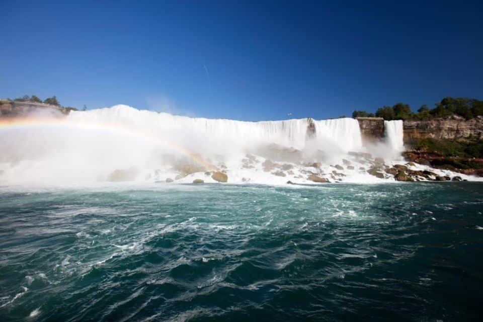 Niagara Falls & 1000 Islands 3-Day Tour