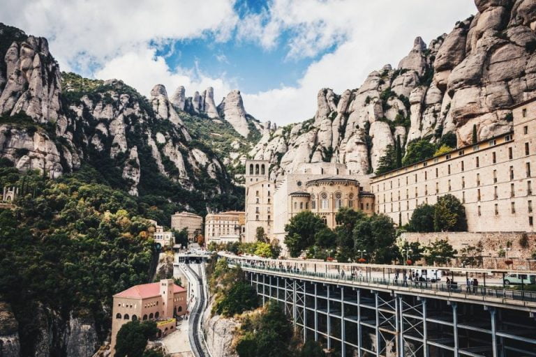 Montserrat Tour